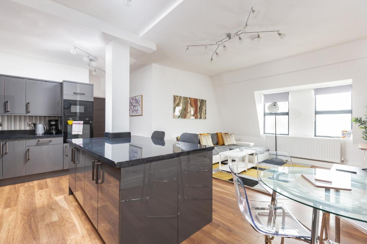Manhattan Heights Apartment Maidstone Exterior foto