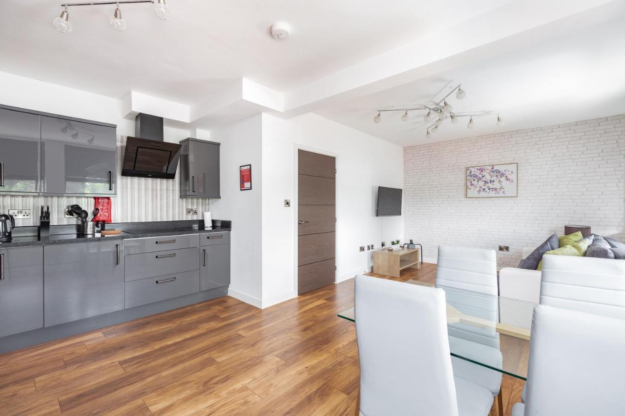 Manhattan Heights Apartment Maidstone Exterior foto